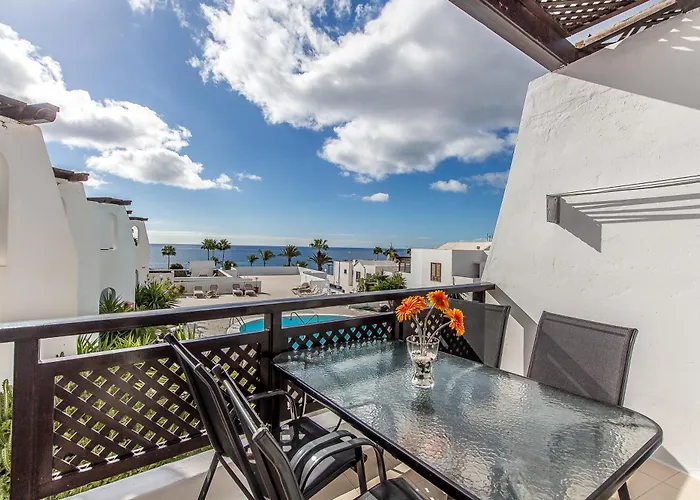 Arcos B2 Puerto del Carmen (Lanzarote)